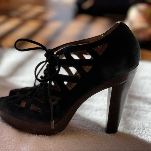 🔵 Jessica Simpson lace-up black suede heels - Picture 10 of 10
